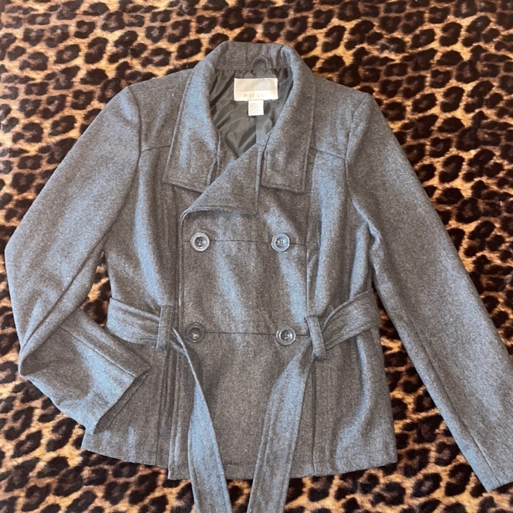 Gray Jacket - Picture 1 of 7